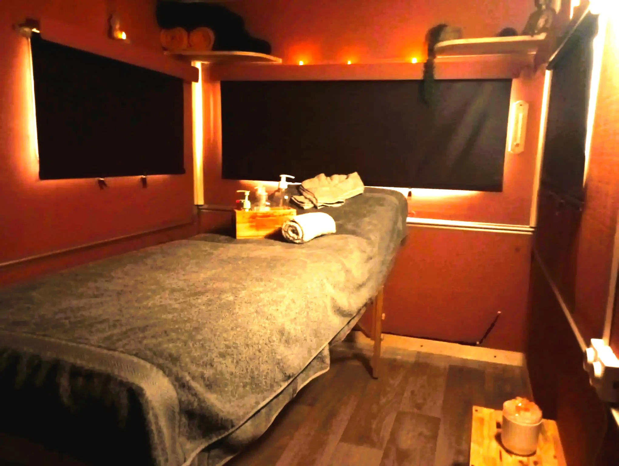 caravane aménagée zen massage bien-être chez Baie essentielle en baie de somme