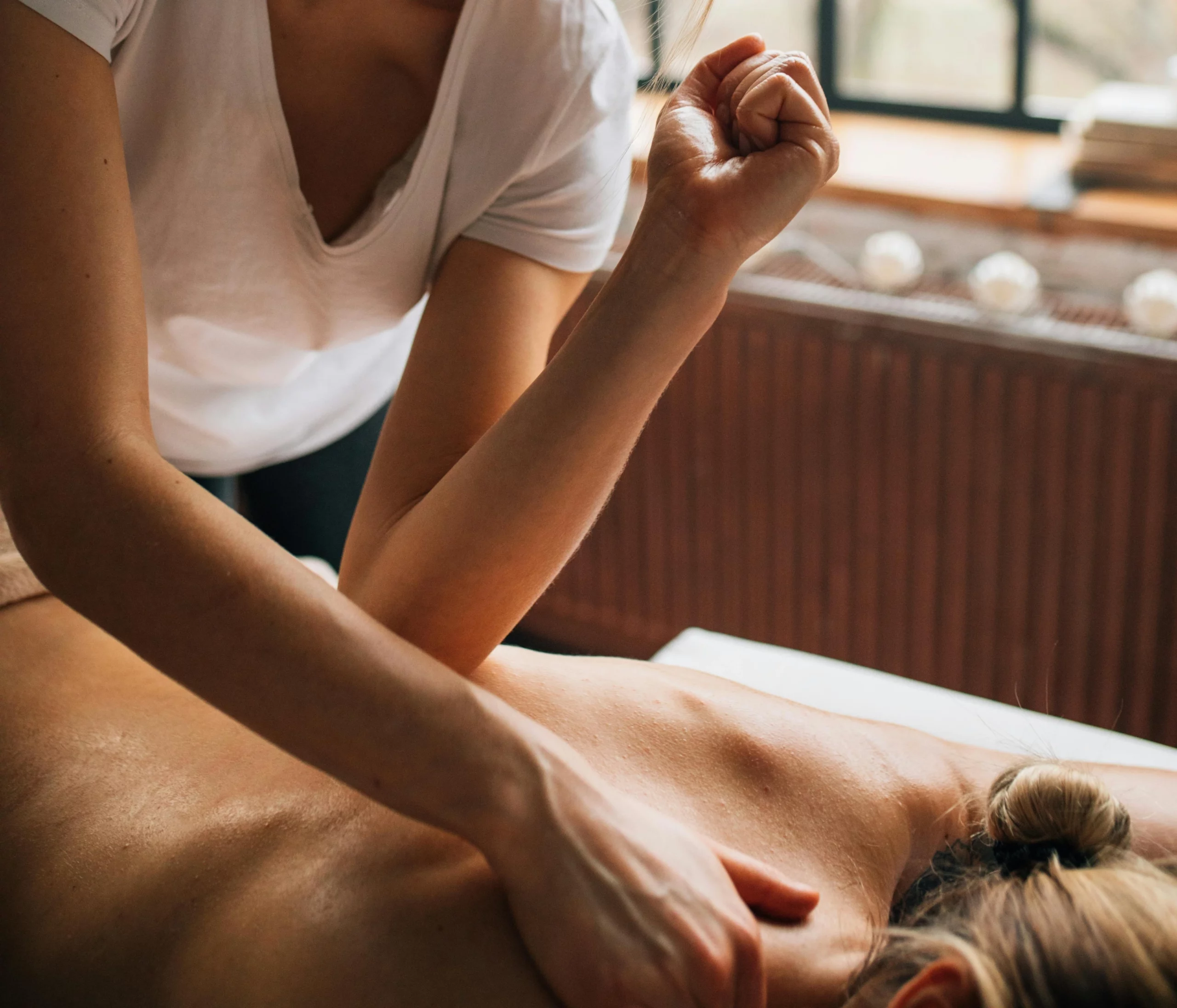 Massage thaïlandais à l'huile chez Baie Essentielle en baie de Somme 